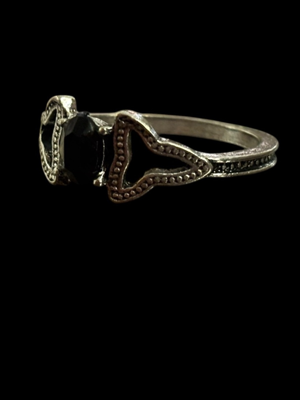 Black Stone Silver-Tone Heart Accent Ring 5.5-6